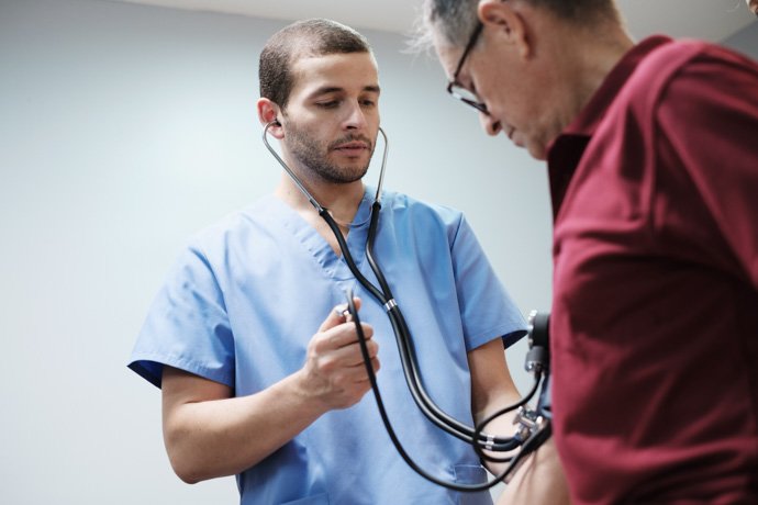 Especialistas alertan sobre la importancia de detectar a tiempo el cáncer de vejiga